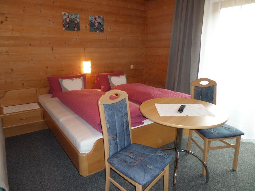 Pension Herzoggut Zell am See Room photo
